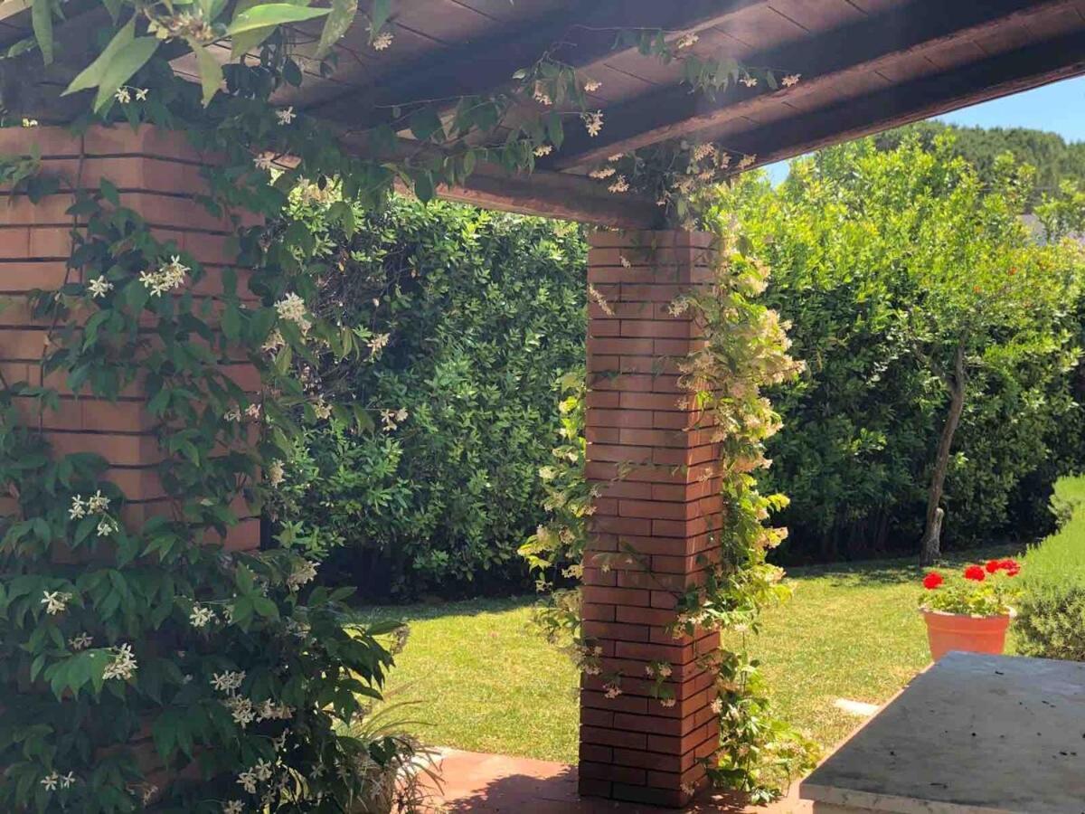 Le Tre Palme Villa Fontane Bianche Dış mekan fotoğraf