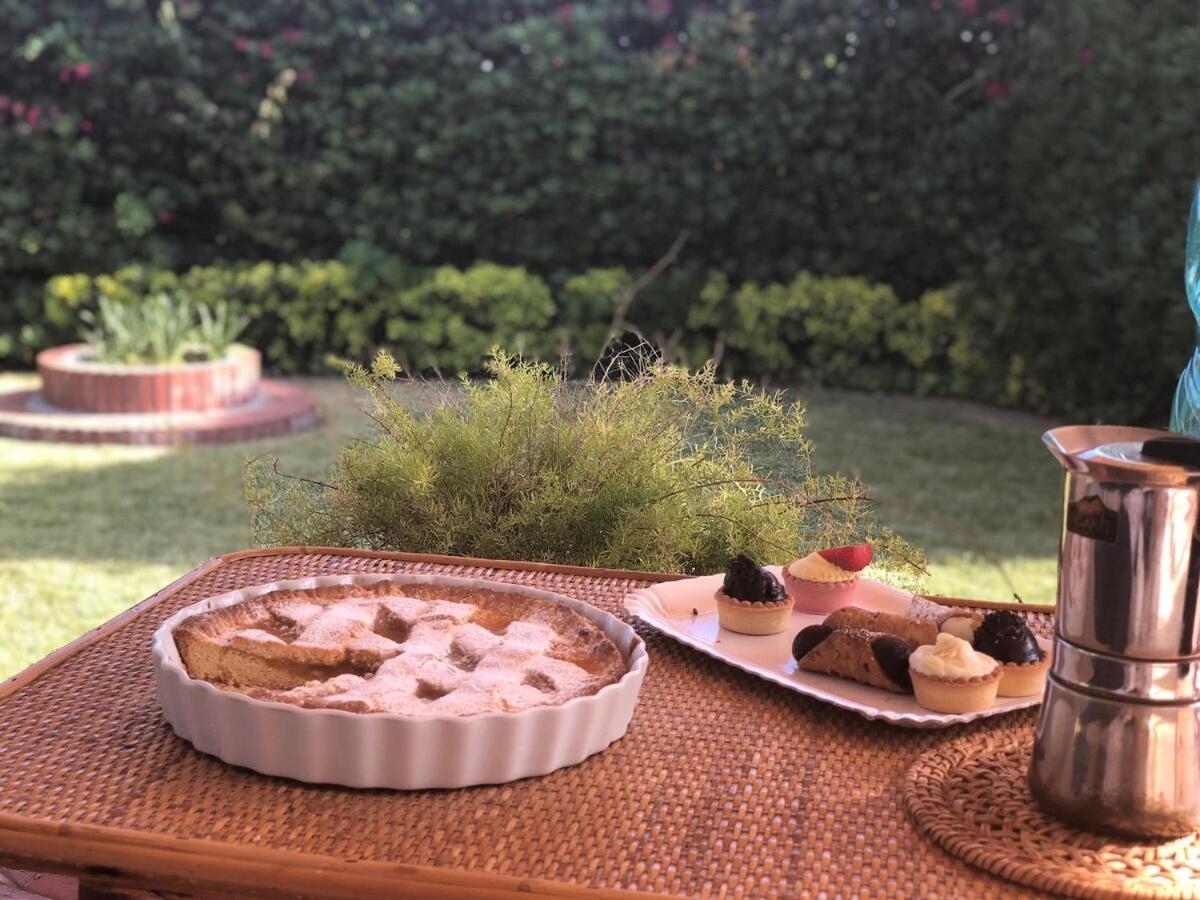 Le Tre Palme Villa Fontane Bianche Dış mekan fotoğraf