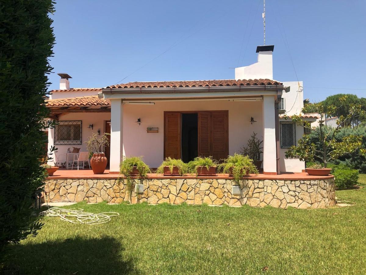 Le Tre Palme Villa Fontane Bianche Dış mekan fotoğraf